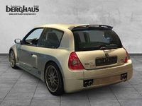 Gebraucht Renault Clio II 226 PS (166 kW) 2001 Silber Limousine