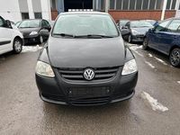 Gebraucht VW Fox 54 PS (39 kW) 2007 Schwarz Kleinwagen