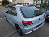 Gebraucht Peugeot 306 88 PS (64 kW) 2000 Blau Limousine
