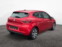 Gebraucht Renault Clio Equilibre 90 PS (66 kW) 2023 Rot Kleinwagen