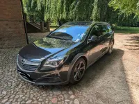 Gebraucht Opel Insignia Country Tourer 194 PS (142 kW) 2014 Schwarz Kombi