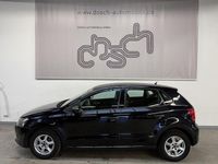 Gebraucht VW Polo Trendline 69 PS (50 kW) 2011 Deep black perleffekt Kleinwagen