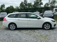 Gebraucht Peugeot 308 SW Active 110 PS (80 kW) 2018 Weiß Kombi
