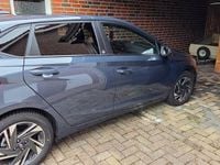 Gebraucht Hyundai i20 Edition 30 101 PS (74 kW) 2022 Grau Kleinwagen