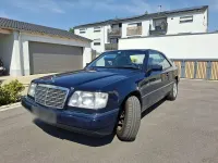 Gebraucht Mercedes 220 150 PS (110 kW) 1994 Blau Coupé