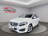 Gebraucht Mercedes B180 Style 122 PS (89 kW) 2016 Weiß Van / Kleinbus