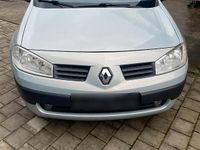Gebraucht Renault Mégane II 110 PS (80 kW) 2004 Silber Limousine