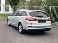 Gebraucht Ford Mondeo 150 PS (110 kW) 2015 Silber Limousine