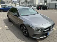 Gebraucht Mercedes A180 136 PS (100 kW) 2020 Grau Limousine