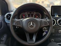 Gebraucht Mercedes B180 109 PS (80 kW) 2016 Schwarz Van / Kleinbus