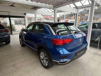 Gebraucht VW T-Roc Style 150 PS (110 kW) 2019 Ravennablau SUV
