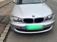 Usata BMW 116 122 CV (89 kW) 2010 Argento Utilitaria