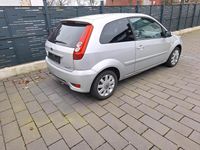 Gebraucht Ford Fiesta ST-Line 69 PS (50 kW) 2008 Silber Kleinwagen