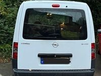 Gebraucht Opel Combo 94 PS (69 kW) 2006 Weiß Van / Kleinbus