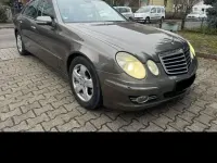 Gebraucht Mercedes E280 Avantgarde 231 PS (169 kW) 2008 Andere farben Limousine