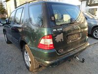 Gebraucht Mercedes ML320 218 PS (160 kW) 2000 Grün SUV