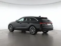 Gebraucht Audi A5 Sport 204 PS (150 kW) 2025 Mythosschwarz metallic Kombi