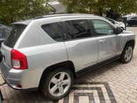 Gebraucht Jeep Compass Limited 136 PS (100 kW) 2013 Silber SUV