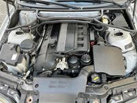 Gebraucht BMW 325 192 PS (141 kW) 2003 Silber Limousine