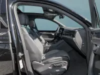Gebraucht VW Touareg 286 PS (210 kW) 2025 Schwarz SUV
