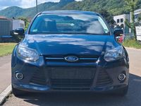 Gebraucht Ford Focus Titanium 182 PS (133 kW) 2011 Blau Limousine