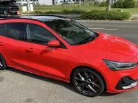 Gebraucht Ford Focus ST 280 PS (205 kW) 2024 Rot Limousine