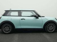 Usata Mini Cooper Classic 156 CV (114 kW) 2024 Verde Utilitaria