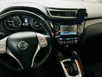 Gebraucht Nissan Qashqai 130 PS (95 kW) 2015 Schwarz SUV