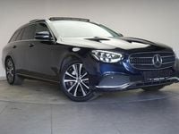 Gebraucht Mercedes E300 211 PS (155 kW) 2022 Blau Limousine