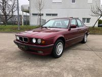 Gebraucht BMW 518 116 PS (85 kW) 1994 Rot Limousine