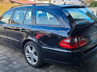 Gebraucht Mercedes E500 Avantgarde 387 PS (284 kW) 2007 Blau Kombi