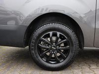Gebraucht Toyota Proace Comfort 144 PS (105 kW) 2024 Basaltgrau metallic Van / Kleinbus