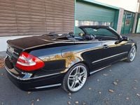 Gebraucht Mercedes CLK55 AMG AMG 367 PS (269 kW) 2004 Schwarz Cabrio