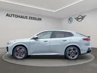 Neu BMW iX2 Performance 230 kW (313 PS) 2025 M brooklyn grau SUV