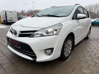 Gebraucht Toyota Verso Life 126 PS (92 kW) 2014 Weiß Van / Kleinbus