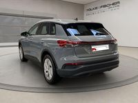 Gebraucht Audi Q4 e-tron Comfort 125 kW (170 PS) 2022 Kieselgrau SUV