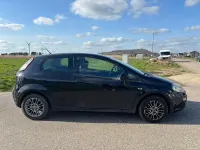 Gebraucht Fiat Punto 75 PS (55 kW) 2011 Schwarz Kleinwagen