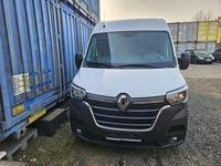 Gebraucht Renault Master Basis 135 PS (99 kW) 2024 Weiß Van / Kleinbus