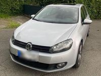 Gebraucht VW Golf VI Comfortline 140 PS (102 kW) 2009 Silber Kleinwagen