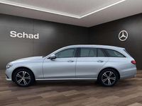 Gebraucht Mercedes E220 Avantgarde 194 PS (142 kW) 2022 Lack hightechsilber Kombi