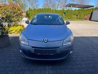 Gebraucht Renault Mégane Dynamique 110 PS (80 kW) 2009 Silber Limousine