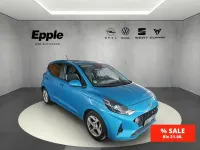 Gebraucht Hyundai i10 Trend 84 PS (61 kW) 2022 Blau Kleinwagen