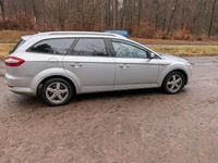 Gebraucht Ford Mondeo 140 PS (102 kW) 2009 Silber Kombi