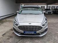 Gebraucht Ford S-MAX Titanium 150 PS (110 kW) 2021 Polarsilber metallic (metallic) Van / Kleinbus