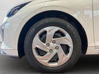 Gebraucht Hyundai i20 Select 58 PS (42 kW) 2024 Weiß Kleinwagen