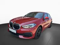 Gebraucht BMW 118 Advantage 136 PS (100 kW) 2023 Rot Limousine