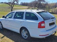 Gebraucht Skoda Octavia RS 170 PS (125 kW) 2012 Weiß Kombi