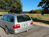Gebraucht Mercedes E280 204 PS (150 kW) 1999 Grau Kombi