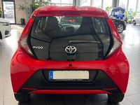 Gebraucht Toyota Aygo 72 PS (52 kW) 2019 Rot Kleinwagen