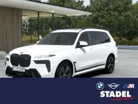 Neu BMW X7 M Sport 530 PS (389 kW) 2026 Alpinweis uni SUV